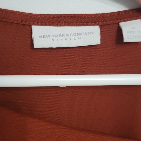 NY&Co. Burnt Orange Top - Picture 3 of 6